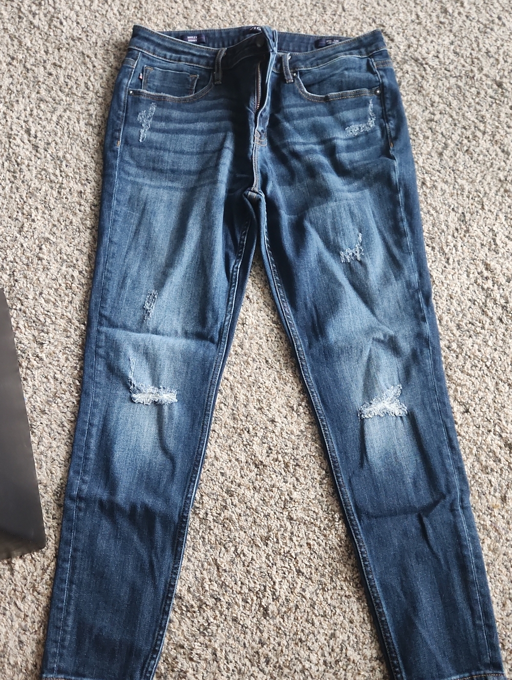 Vigoss Dark Wash Distressed Skinny Jeans